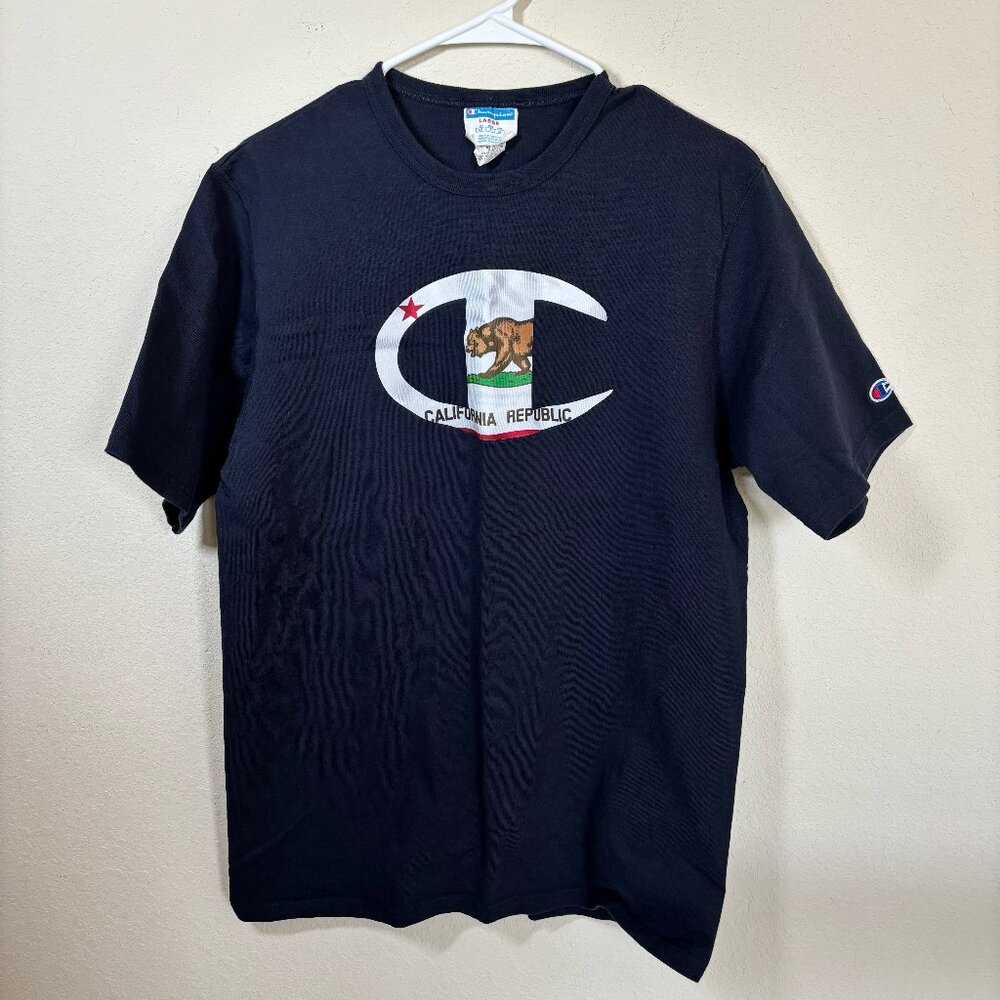 Men's Vintage Style Champion Blue T-Shirt C Logo California Republic Size: Large